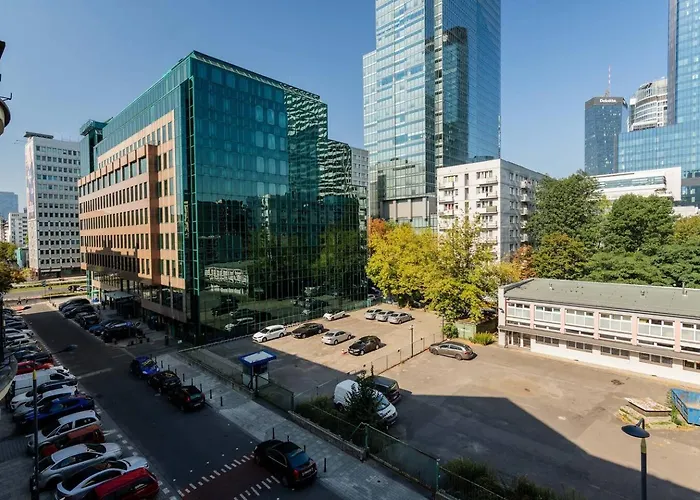 Fifty Studio City Center Sienna