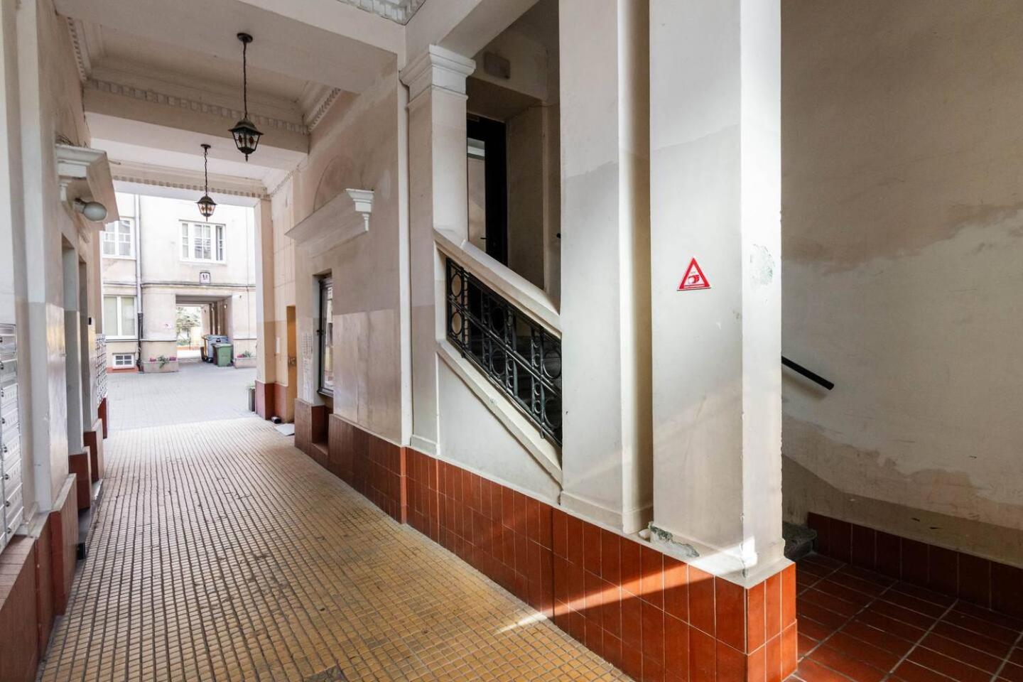 Fifty Center Sienna Апартаменти Варшава